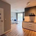 Close To Chopin Airport, Parking, Remote-Ready Apartment