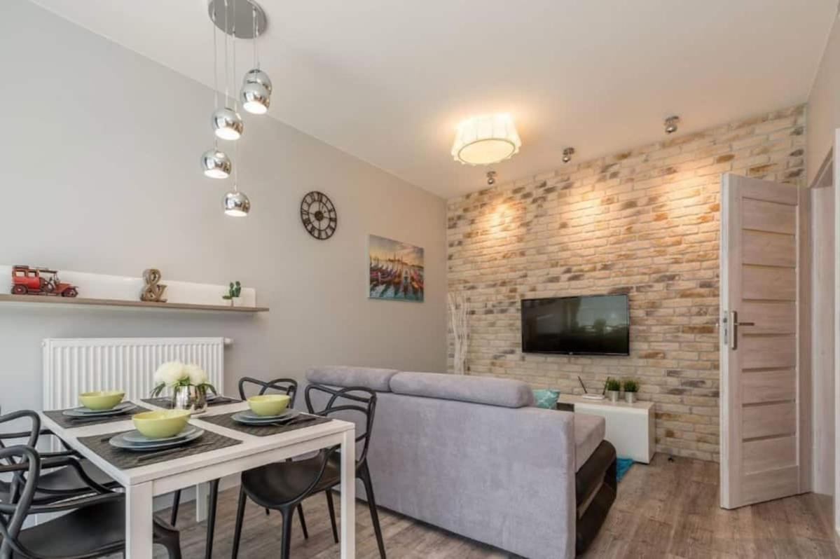 Appartement Close To Chopin Airport, Free Parking
